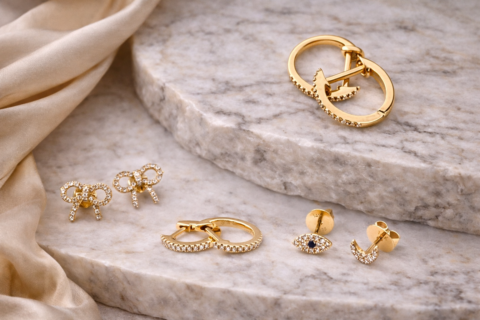 14k solid gold damind earrings